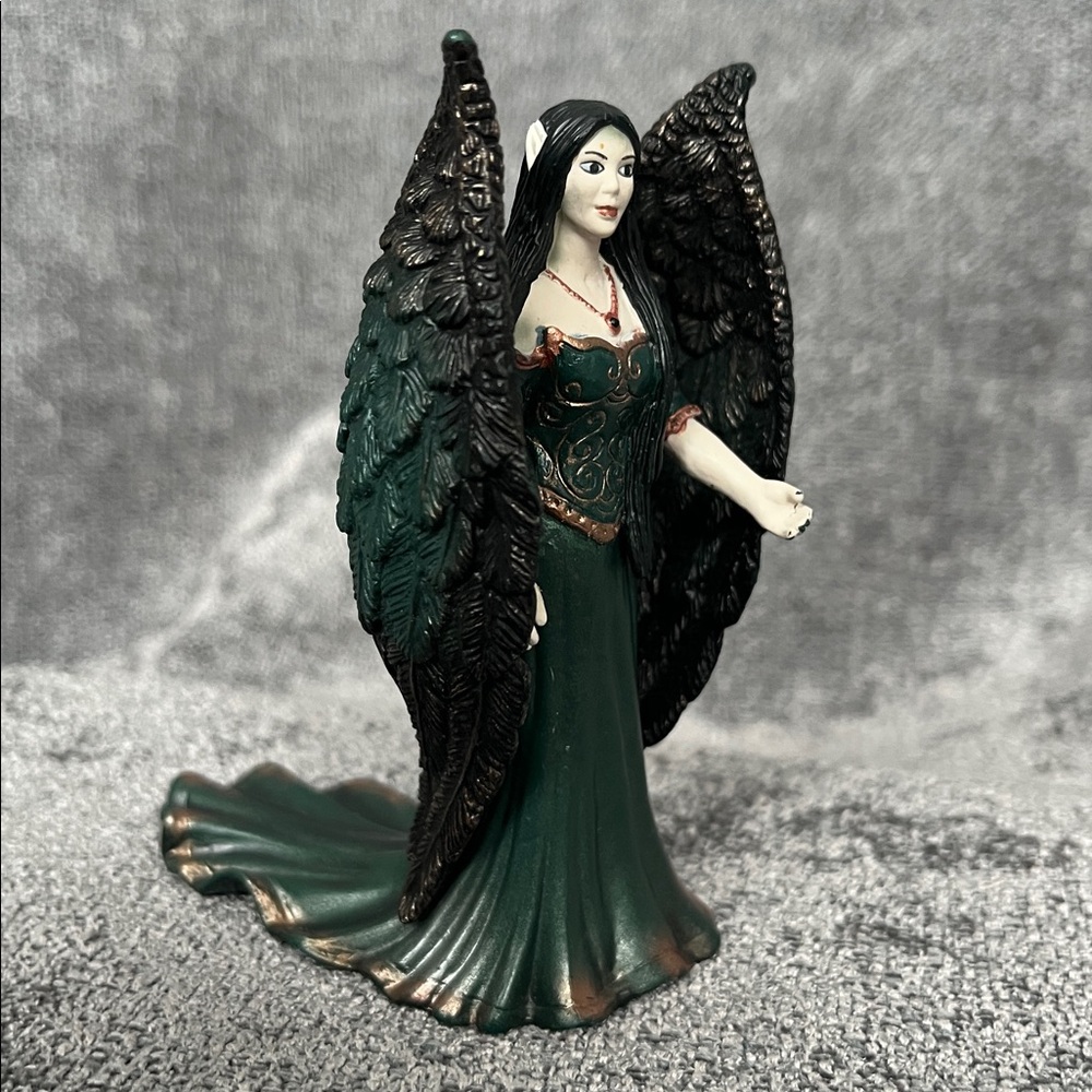 Schleich Bayala 70407 Shadow Elf Ophira